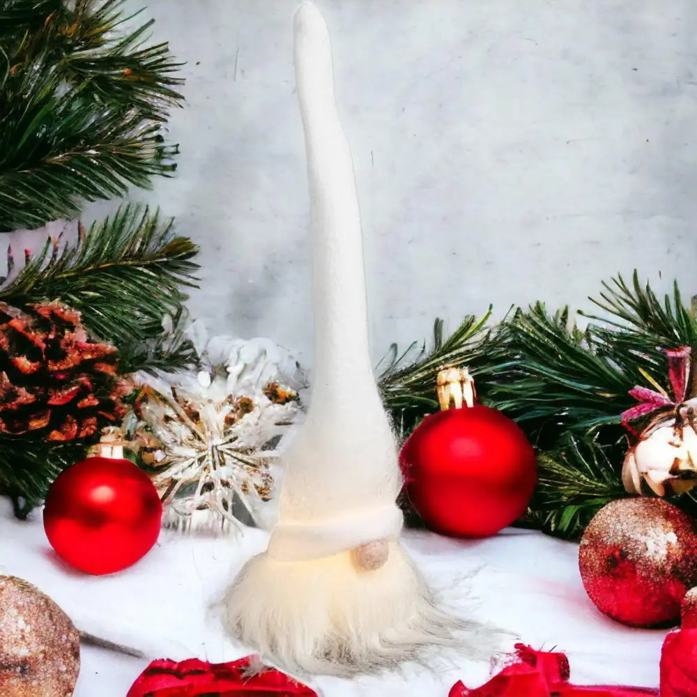 Illuminierter LED Wichtel, Strick, 20cm Höhe, 3 Stück sortiert für festliche Dekoration